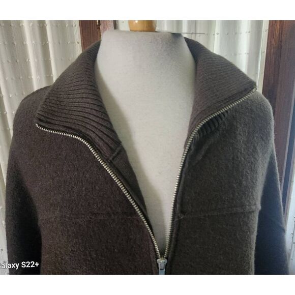 O2 Katie Todd gray 100% Wool high neck zip up batwing style poncho w raw hem NWT - Picture 7 of 13